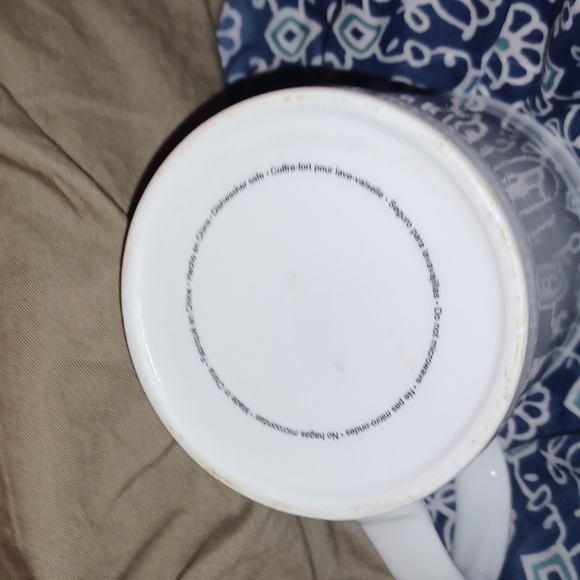 2 pc rose gold drinkware (123123A). - Picture 3 of 7